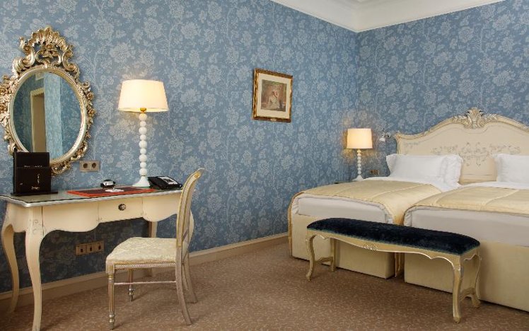 Room PREMIUM Room