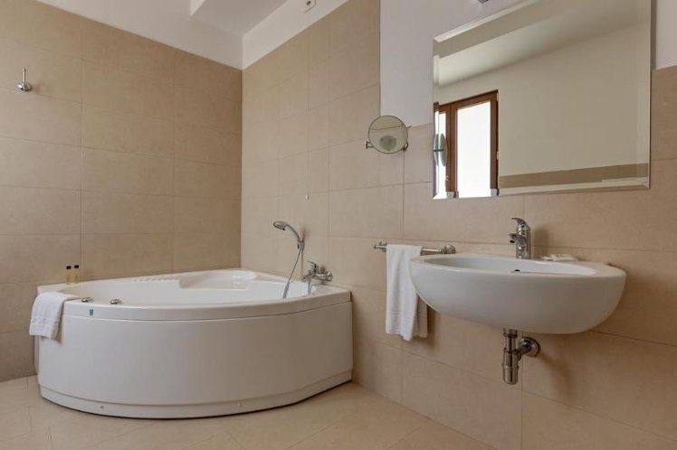 Double or Twin SUPERIOR Room