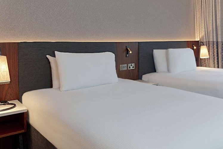TWIN DELUXE WITH VIEWS Room
