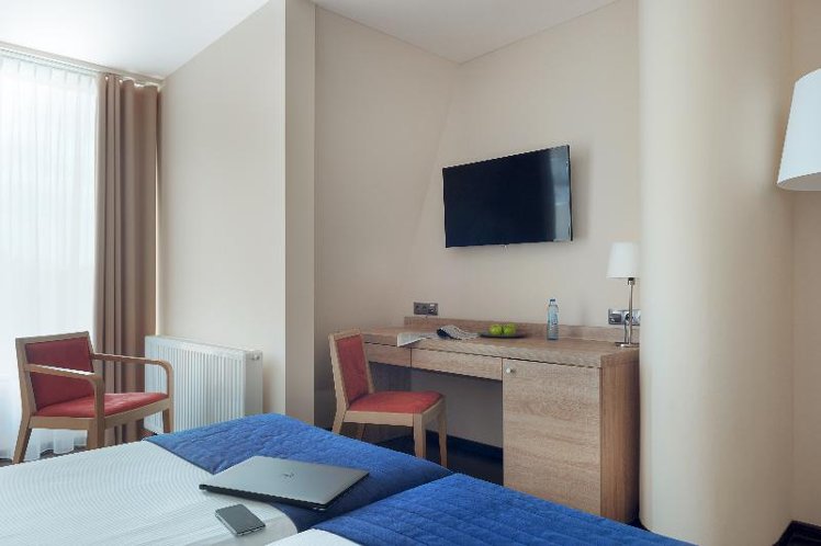 SINGLE STANDARD Room