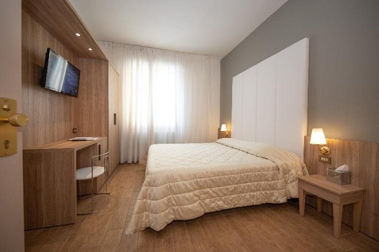 TWIN CLASSIC Room