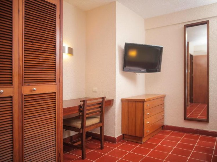 DOUBLE STANDARD Room