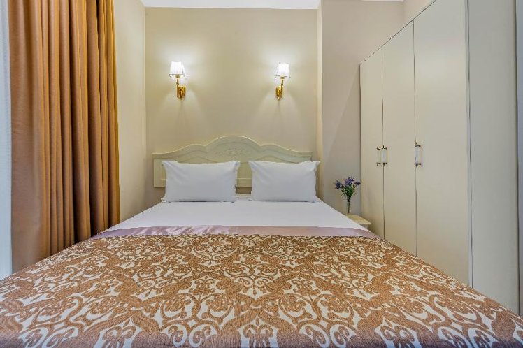 DOUBLE SINGLE USE STANDARD Room