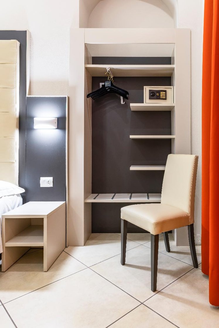 DOUBLE BASIC Room