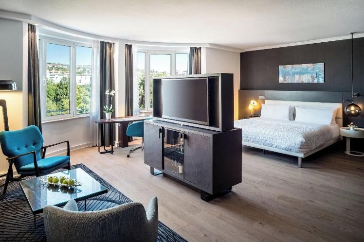 JUNIOR SUITE WITH DOUBLE BED Room