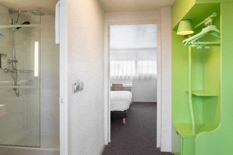 DOUBLE STANDARD Room