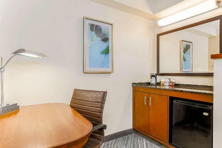 DOUBLE KING BED NON SMOKING Room