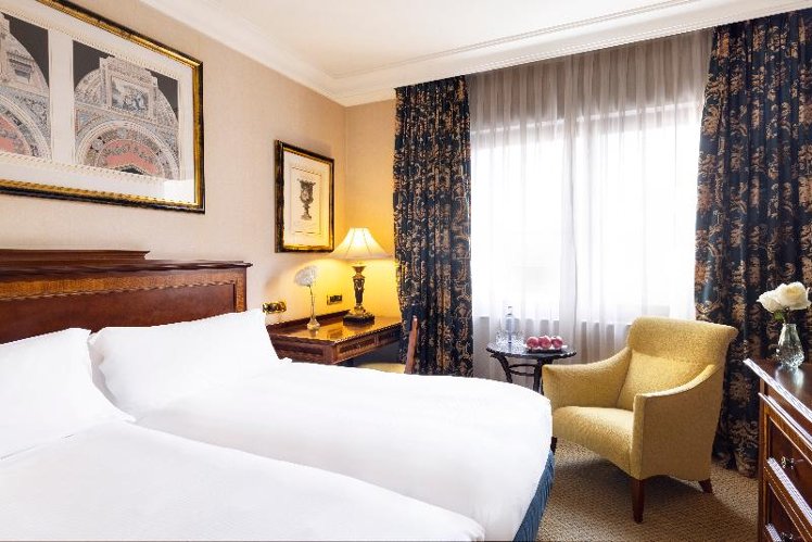TWIN CLASSIC Room