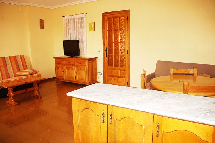 APARTMENT CAPACITY 6 TWO BEDROOMS Room