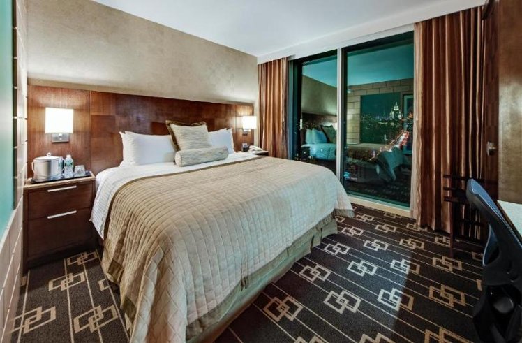 Room DELUXE Room