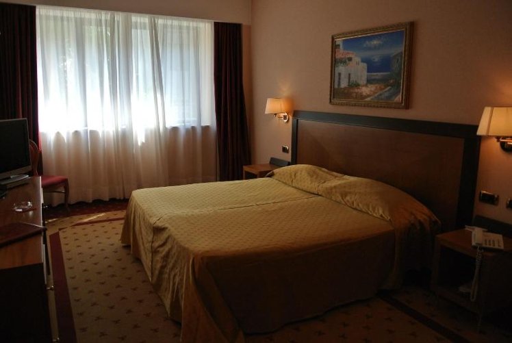 DOUBLE DELUXE Room