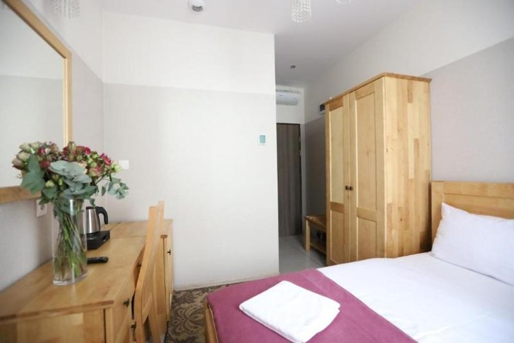 DOUBLE BASIC Room