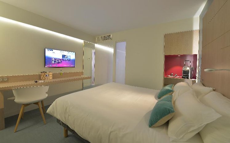 DOUBLE SUPERIOR Room