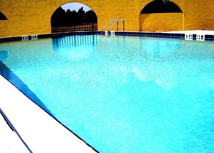 Westmont Inn & Suites