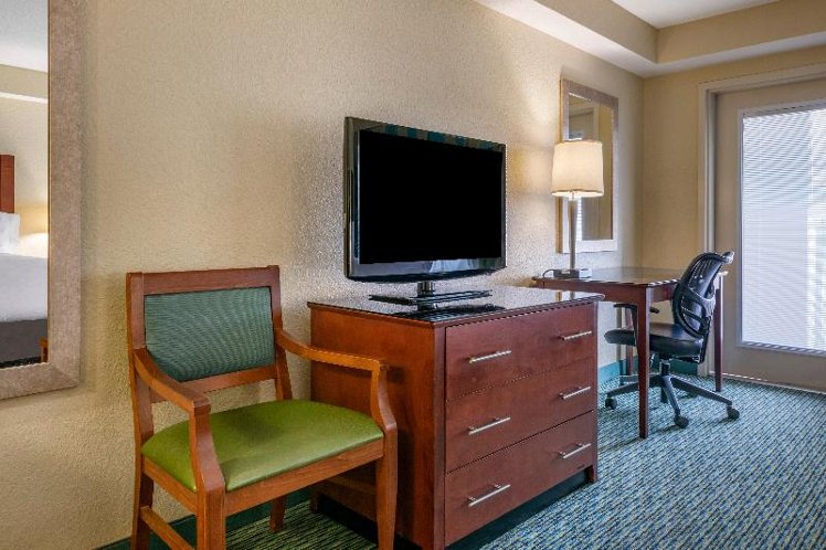 DOUBLE TWO QUEEN BEDS Room