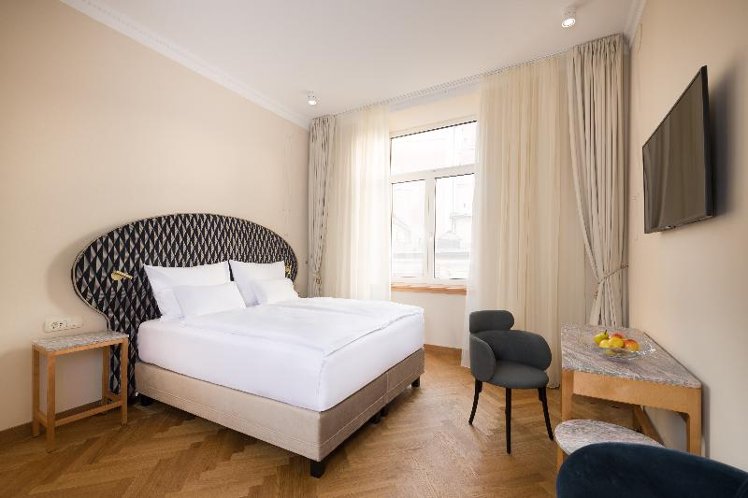 DOUBLE SINGLE USE SUPERIOR Room