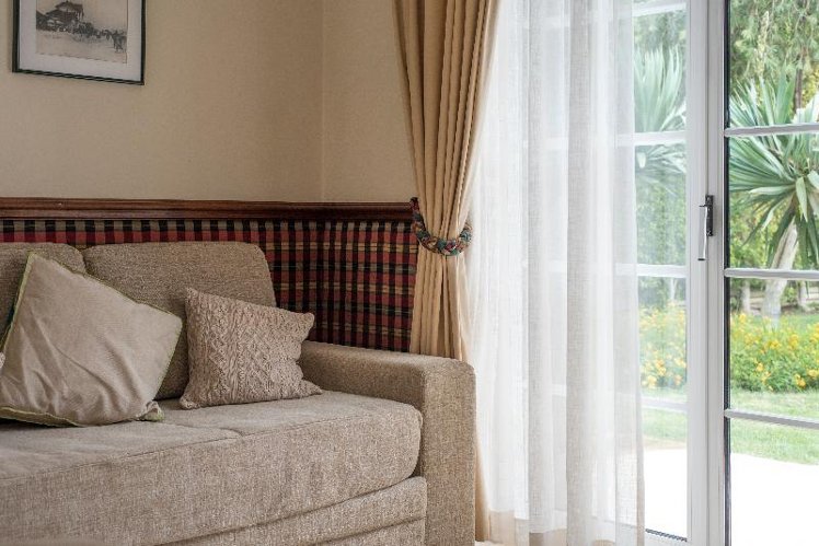 JUNIOR SUITE STANDARD Room