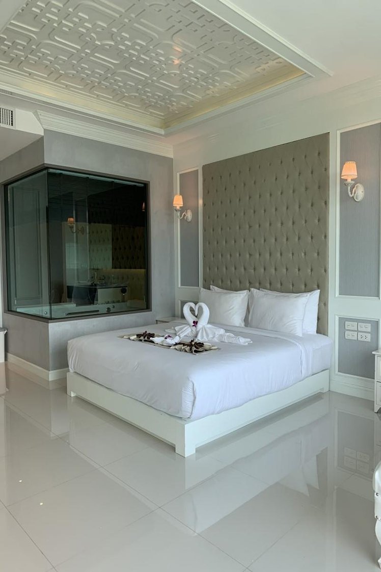 DOUBLE DELUXE SEA VIEW Room