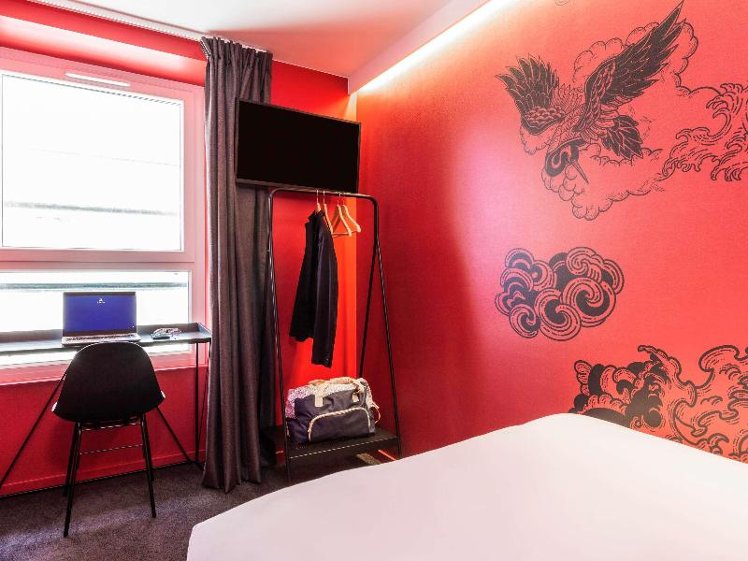 SINGLE STANDARD Room