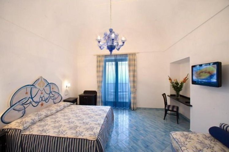 TWIN SUPERIOR SEA VIEW Room