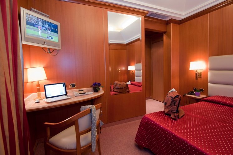 DOUBLE ECONOMY Room