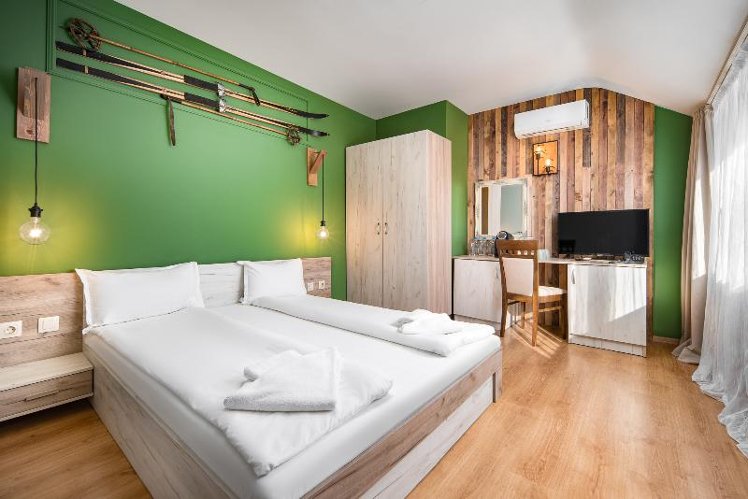 TRIPLE THREE BEDS Room