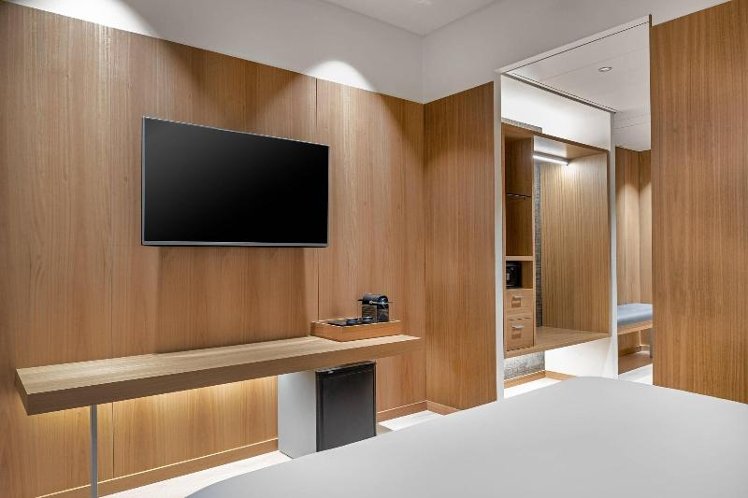DOUBLE KING BED NON SMOKING Room
