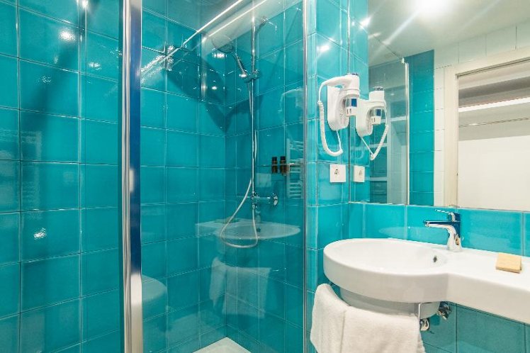Double or Twin COMFORT Room