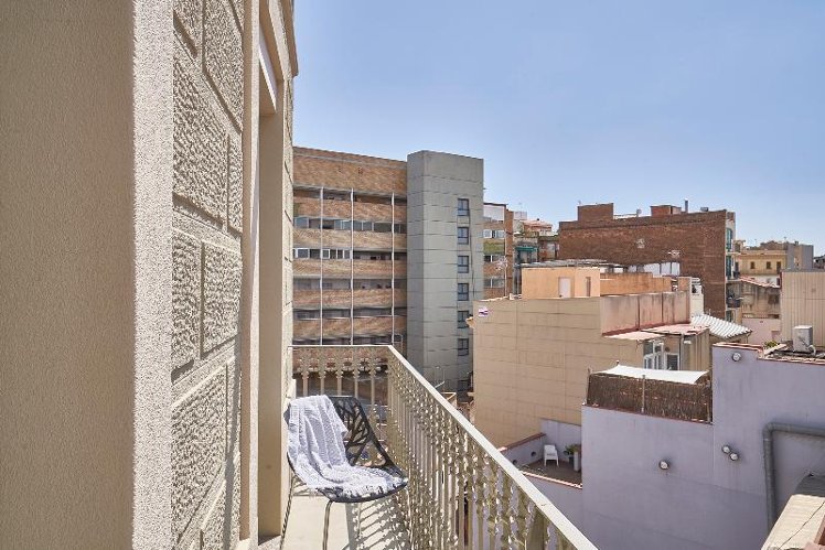 APARTMENT CAPACITY 5 THREE BEDROOM Room
