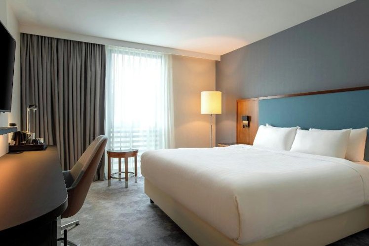 DOUBLE ONE BED Room