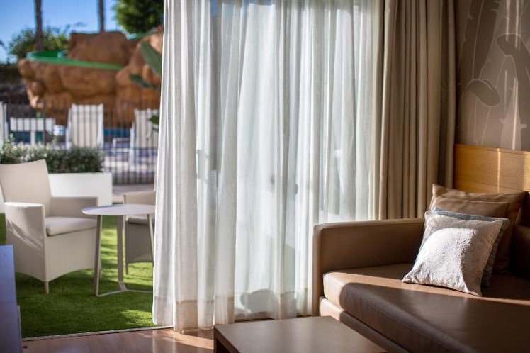 JUNIOR SUITE GARDEN VIEW Room