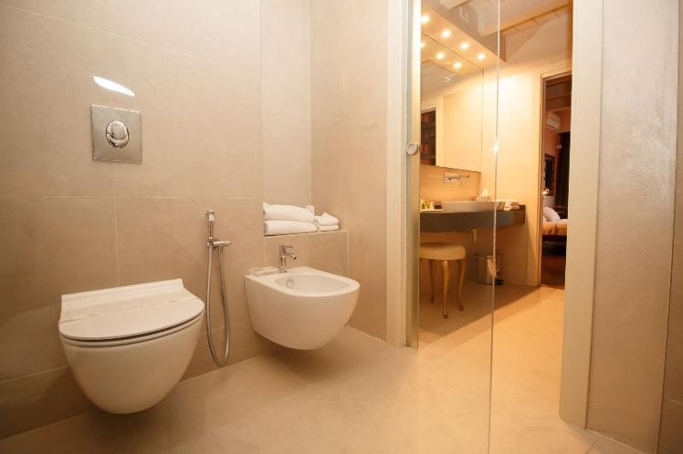 DOUBLE DELUXE PREMIER Room