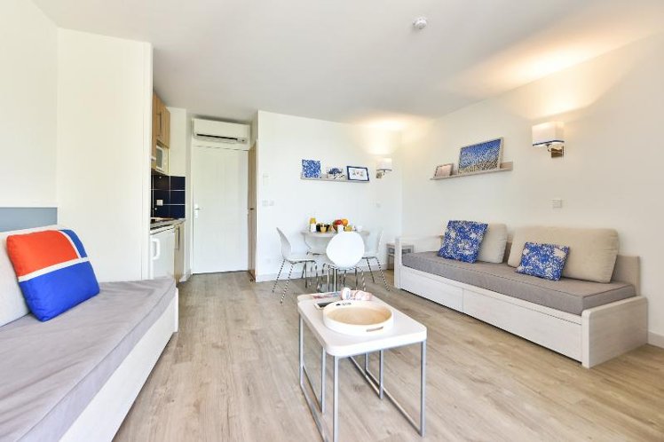 APARTMENT CAPACITY 4 ONE BEDROOM Room