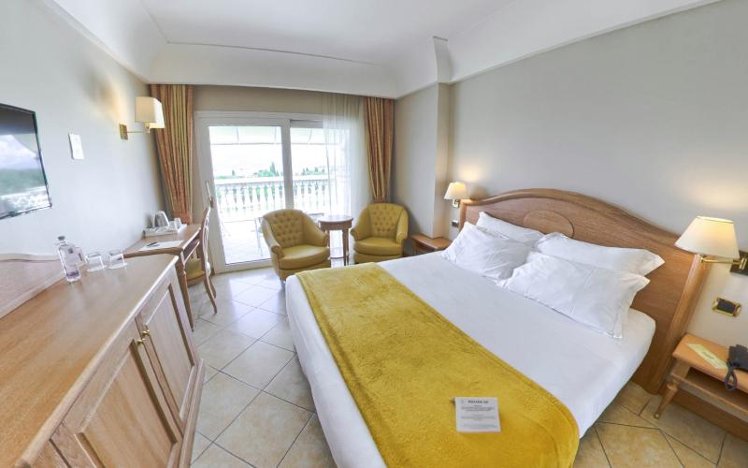 DOUBLE COMFORT Room