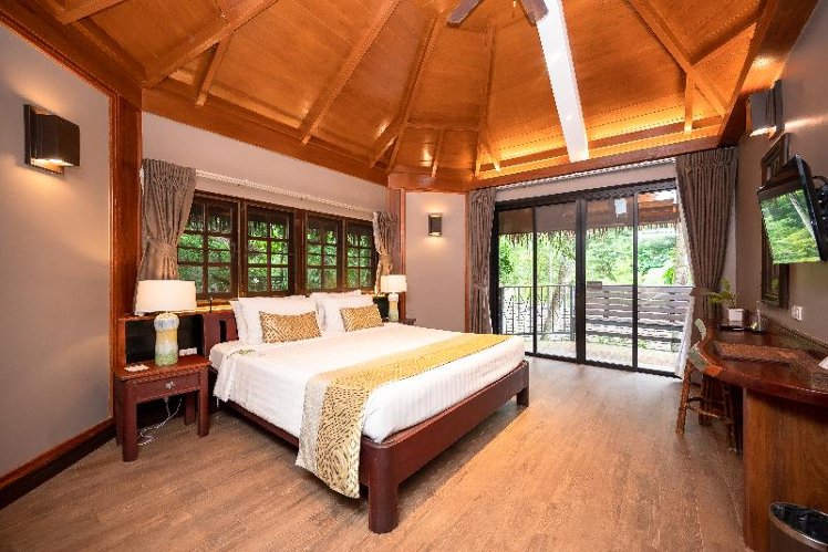DOUBLE SUPERIOR Room