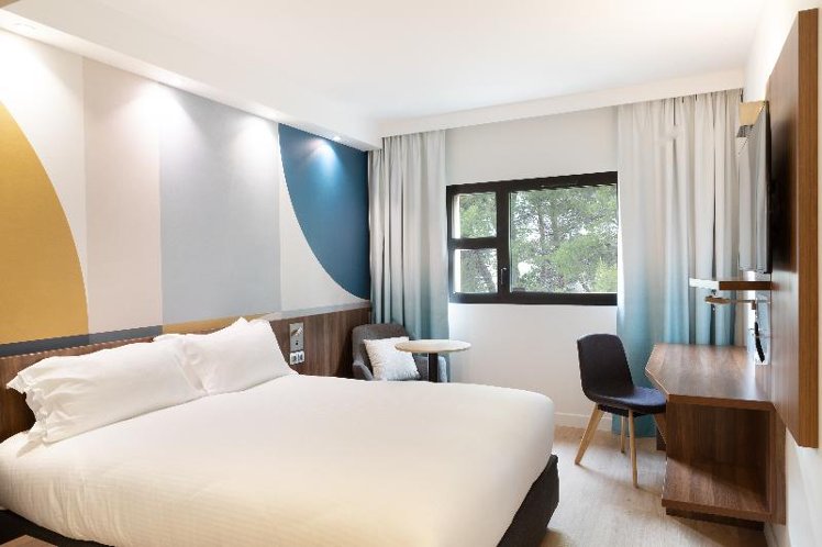 Holiday Inn Marseille Airport