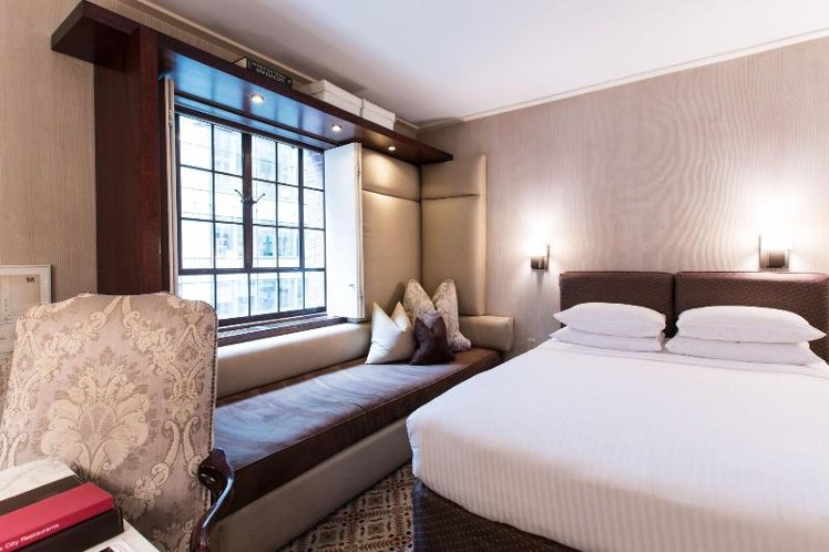 DOUBLE LUXURY Room