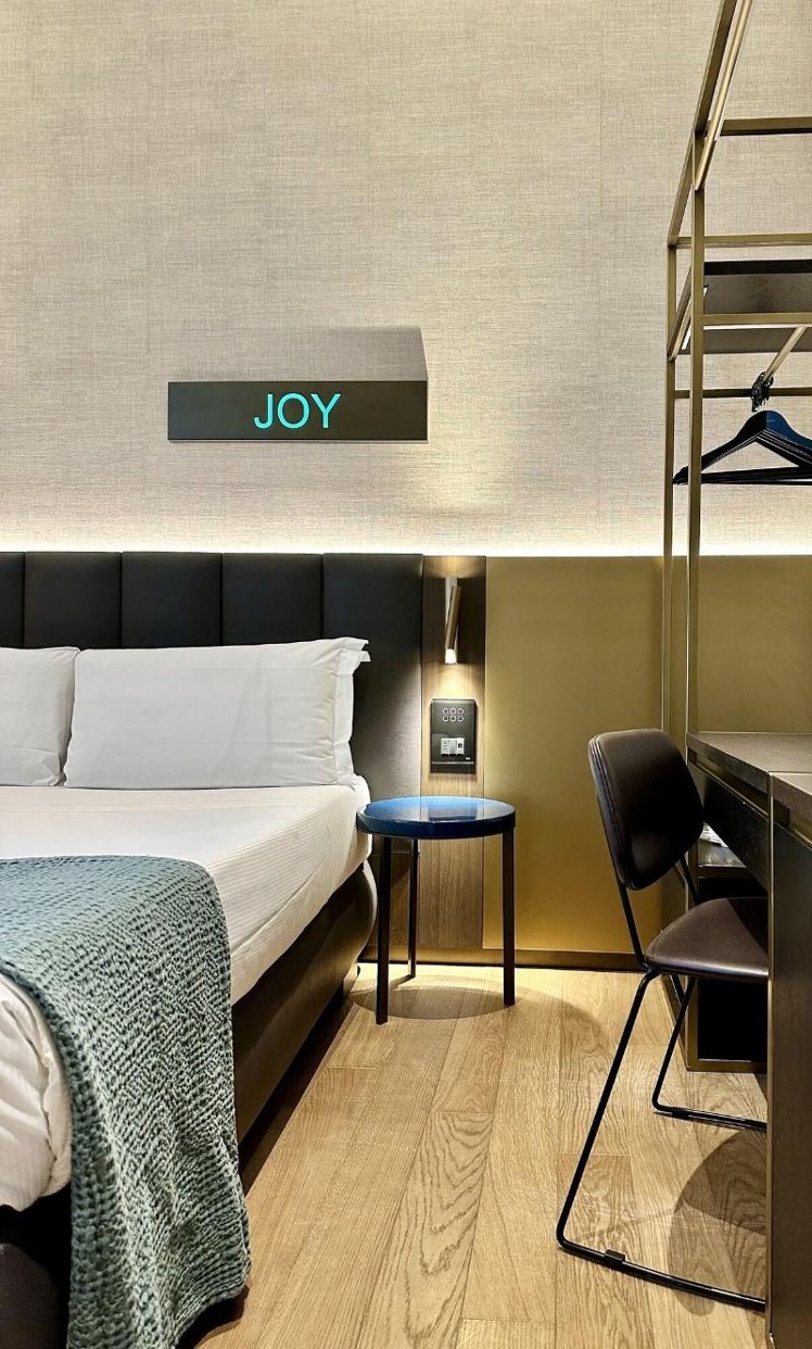DOUBLE ECONOMY Room