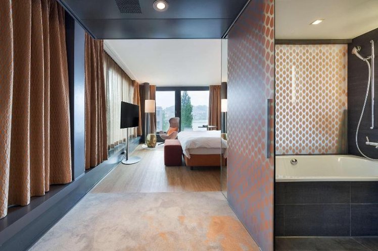TWIN PREMIUM Room