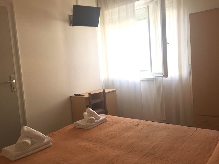 Ausonia Hotel