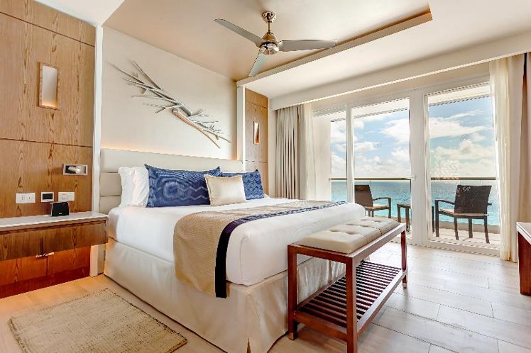 SUITE OCEAN VIEW Room