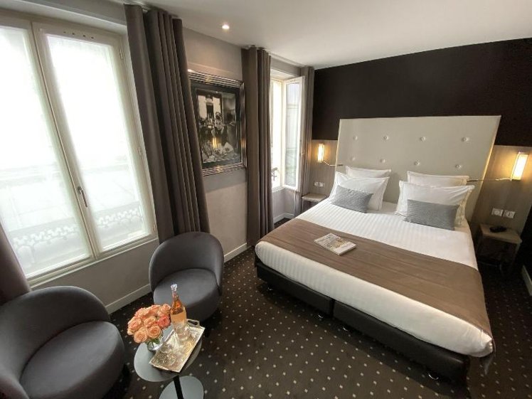 TWIN SUPERIOR Room