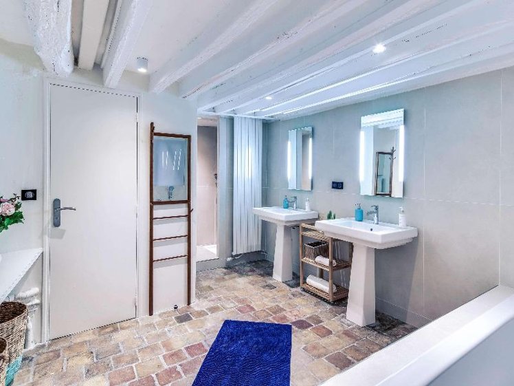APARTMENT DUPLEX Room
