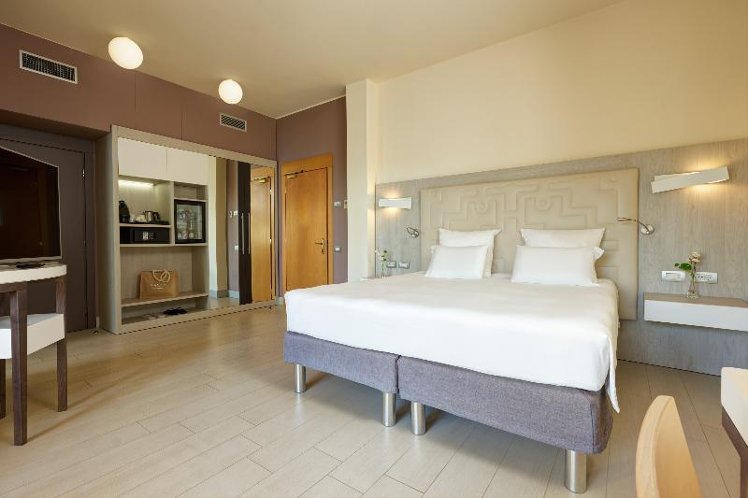 DOUBLE SINGLE USE GARDEN VIEW Room
