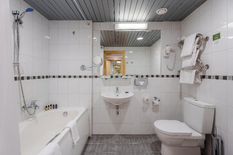 Double or Twin DELUXE Room