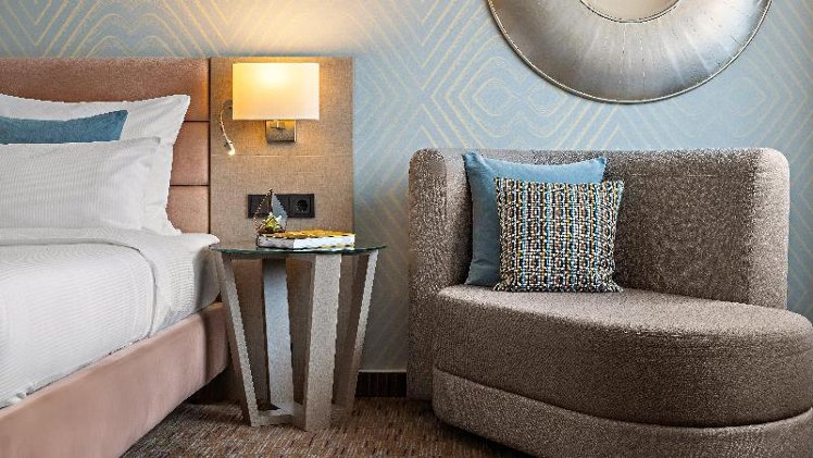 SUITE KING SIZE BED Room