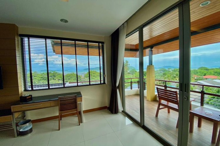 DOUBLE DELUXE SEA VIEW Room