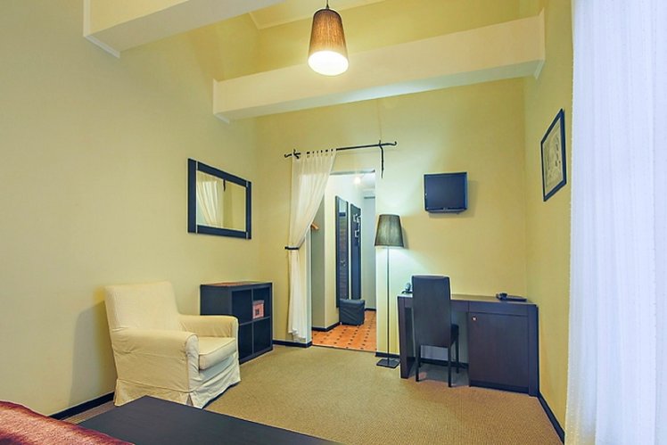 DOUBLE STANDARD Room