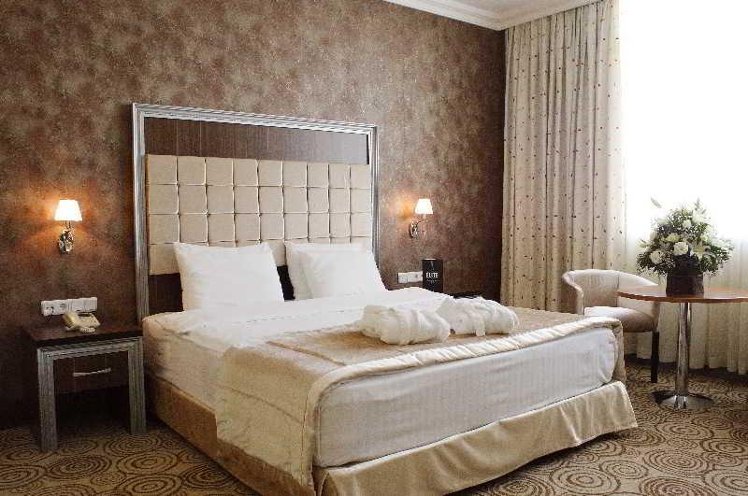 SINGLE STANDARD Room