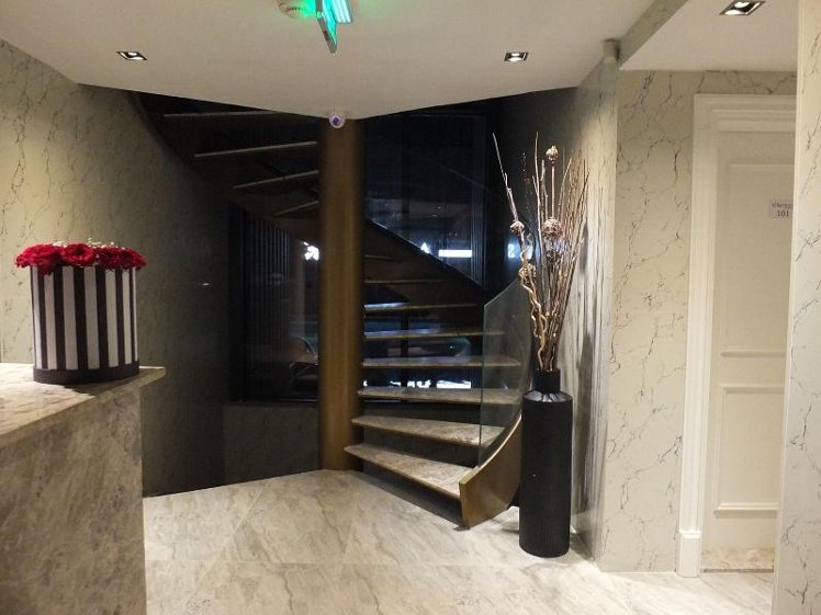 Sevilla Hotel & Lounge - Adults Only